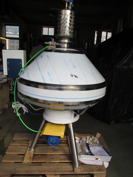 Riempitrici semiautomatiche per birra per piccoli birrifici.