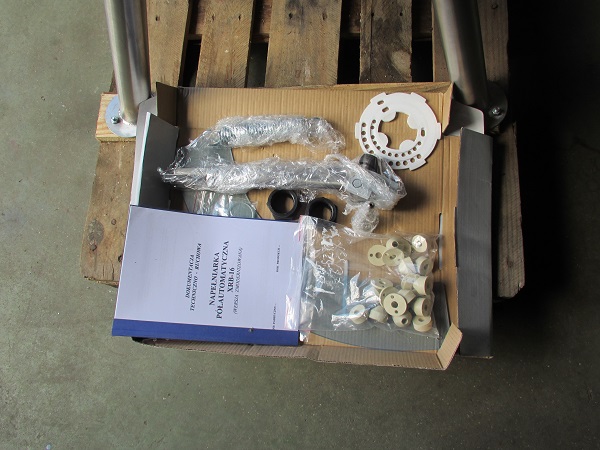 Riempitrici semiautomatiche per birra per piccoli birrifici.